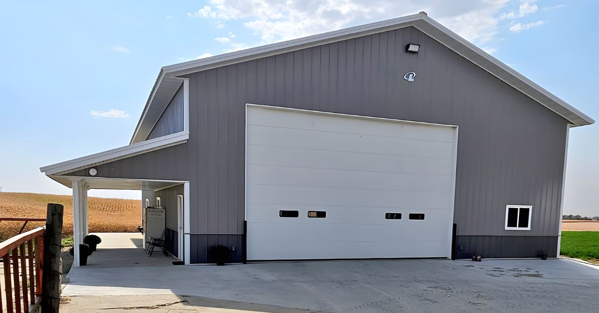 LesterBuildingSystemsLLC-411099-Metal-Pole-Building-imageA1-(1).jpg Best Facades To Put on a Metal Pole Building