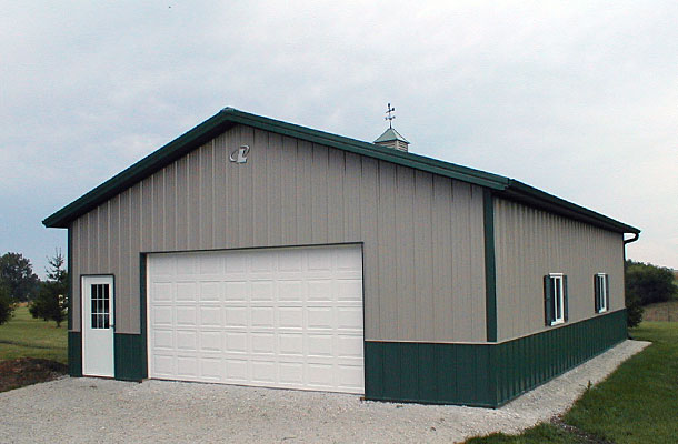 Utica IL, Garage, Ivan Hovden, Lester Buildings