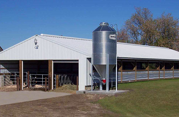 West Branch MI, Dairy Calf Housing, Miller Construction & Equipment Inc., Lester Buildings