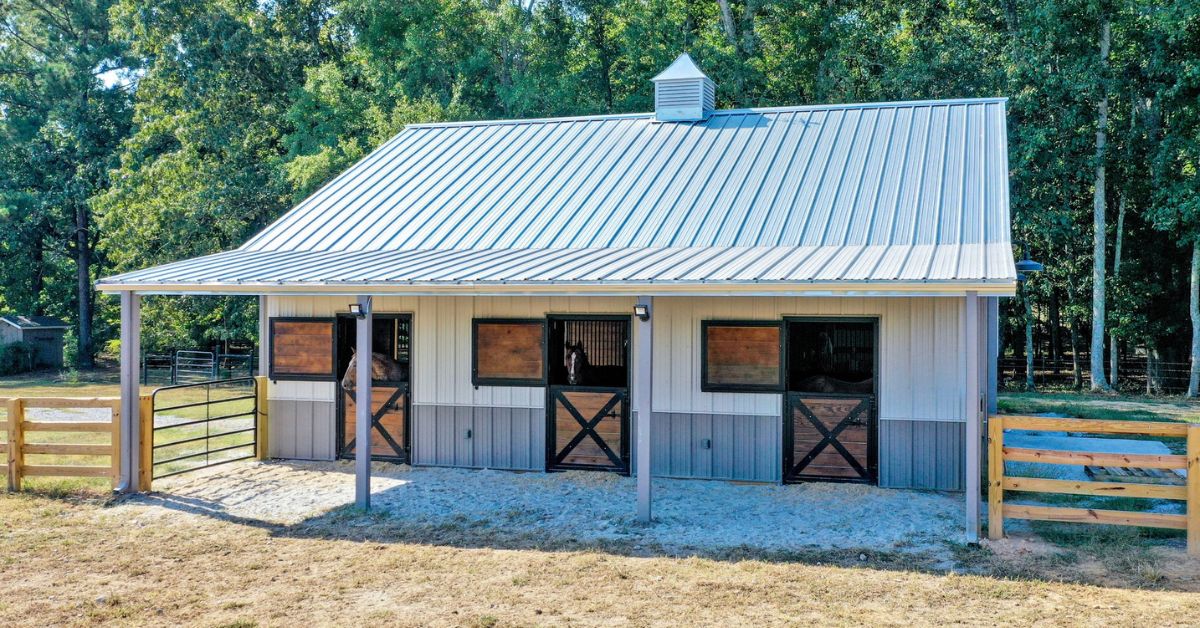 What Type of Pole Barn Is Right for Your Land Use?