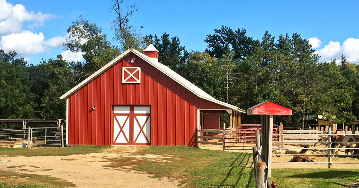 LesterBuildingSystemsLLC-400614-farm-pole-barns-Blogbanner1-(1).jpg How To Make Sure Your Pole Barn Meets Your Long-Term Needs