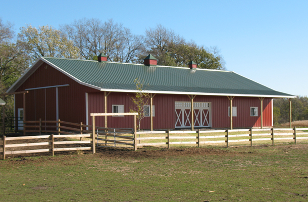 Mazon, IL, Horse stable, Ivan Hovden, Lester Buildings