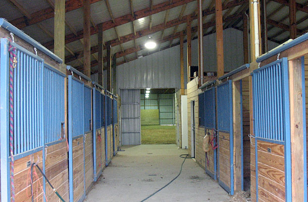 Grant Park IL, Stable and Arena, Ivan Hovden, Lester Buildings