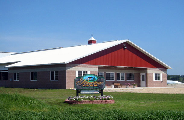 Footville WI, Dairy Parlor and Holding Area, Bruce Daggett, Lester Buildings