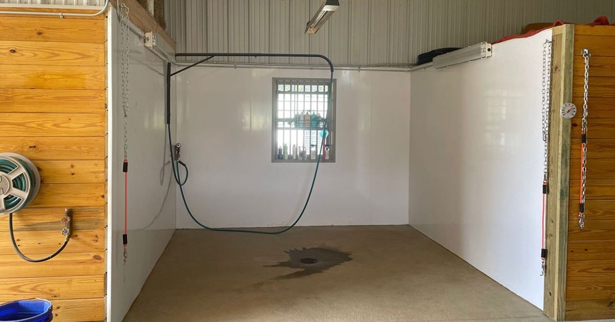 Building a Horse Barn That Prioritizes Safety and Function