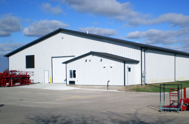 Davenport IA, Factory, Eastern Iowa Building Inc., Lester Buildings