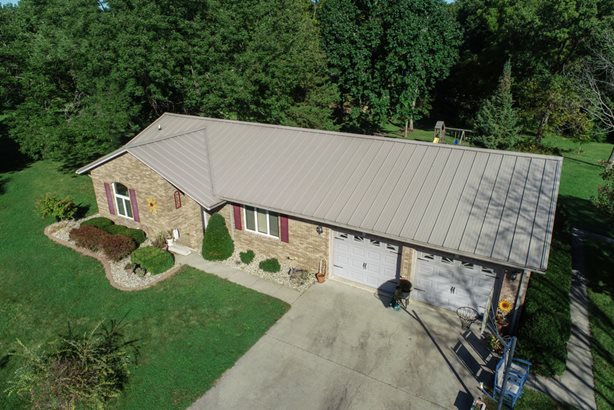 Metal roofing was used to re-roof this residential home using the Eclipse Roof System